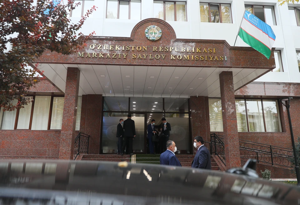 В здании Центральной избирательной комиссии Узбекистана накануне выборов проходят рабочие встречи. Фото: Владимир Смирнов/ТАСС
