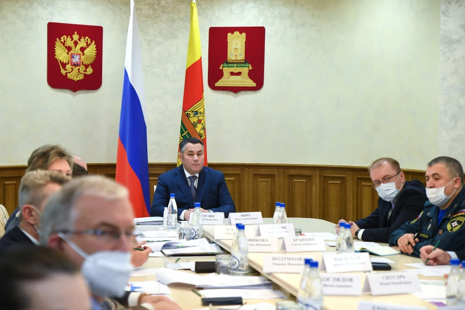 На заседании оперштаба.
