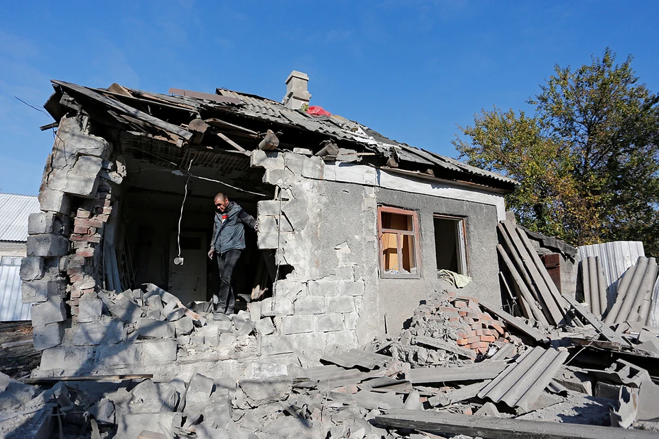 Вооруженных сил Украины устроили массированный обстрел из гранатометов и 120 мм минометов жилых районов Донецка