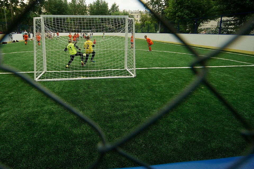 В Ступино на юного футболиста упали ворота.