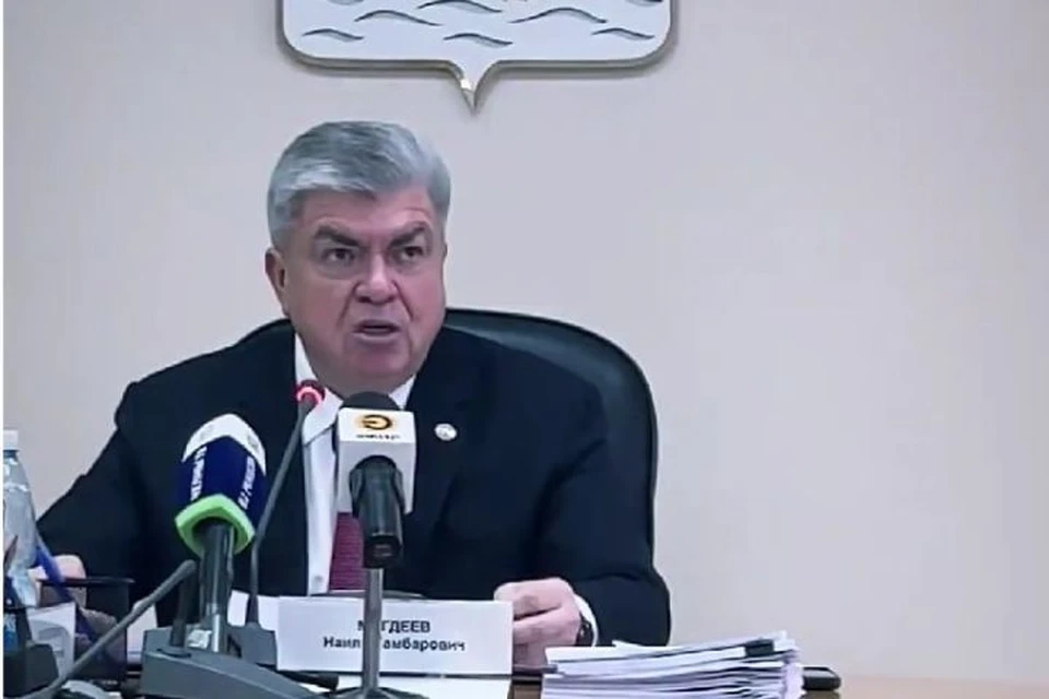 Мэр Набережных Челнов Наиль Магдеев заявил, что обеспечение безопасности всех школ и детсадов обойдется в 600 миллионов рублей. Фото: скриншот