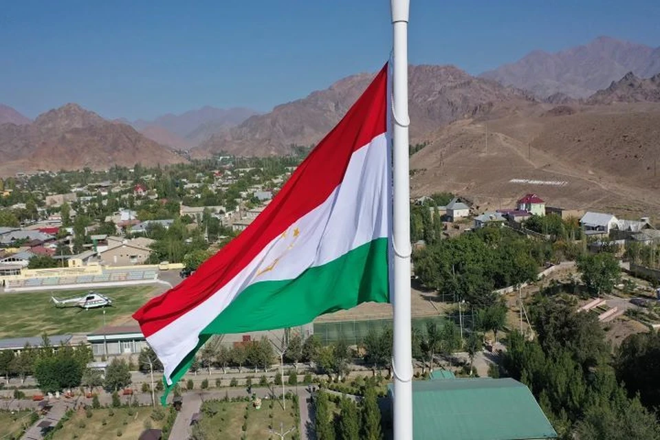Таджикистан попросил Россию освободить задержанного по запросу Киргизии мужчину Фото: пресс-служба президента Таджикистана