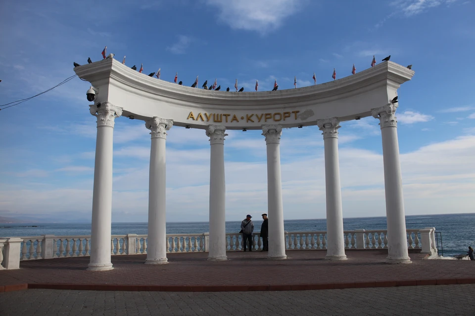 Алушта пользуется популярностью у отдыхающих.