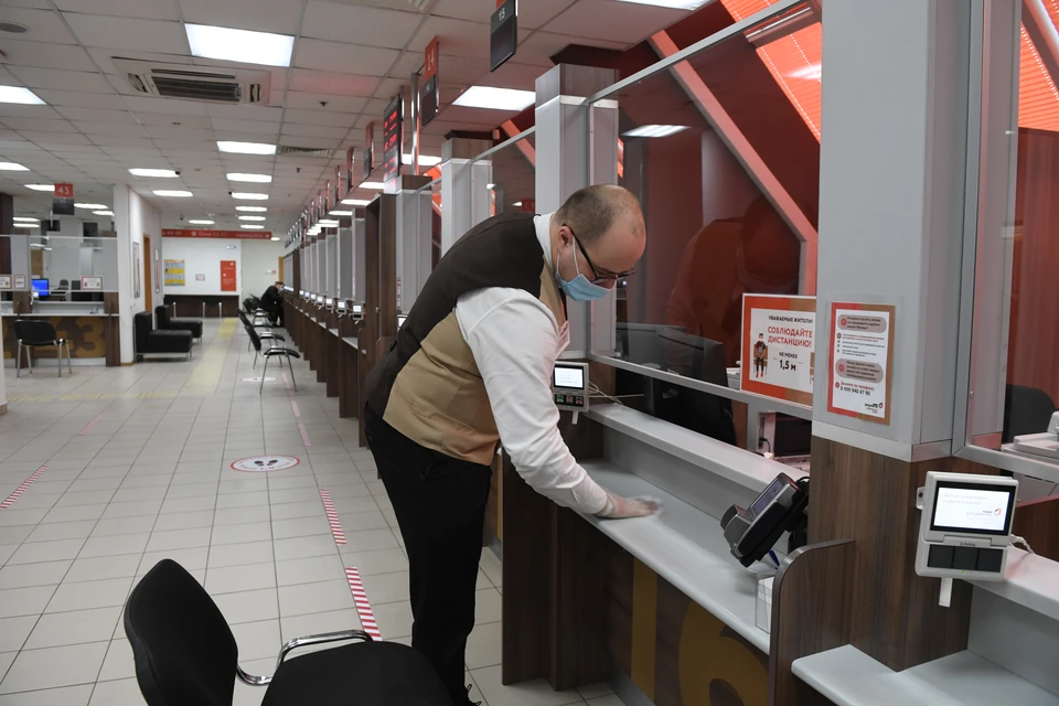 Егэ в самарской области 2021. Русские девушки в регистратуре. Госжилинспекция усинска. Калуга диспетчерская. Архив кп.