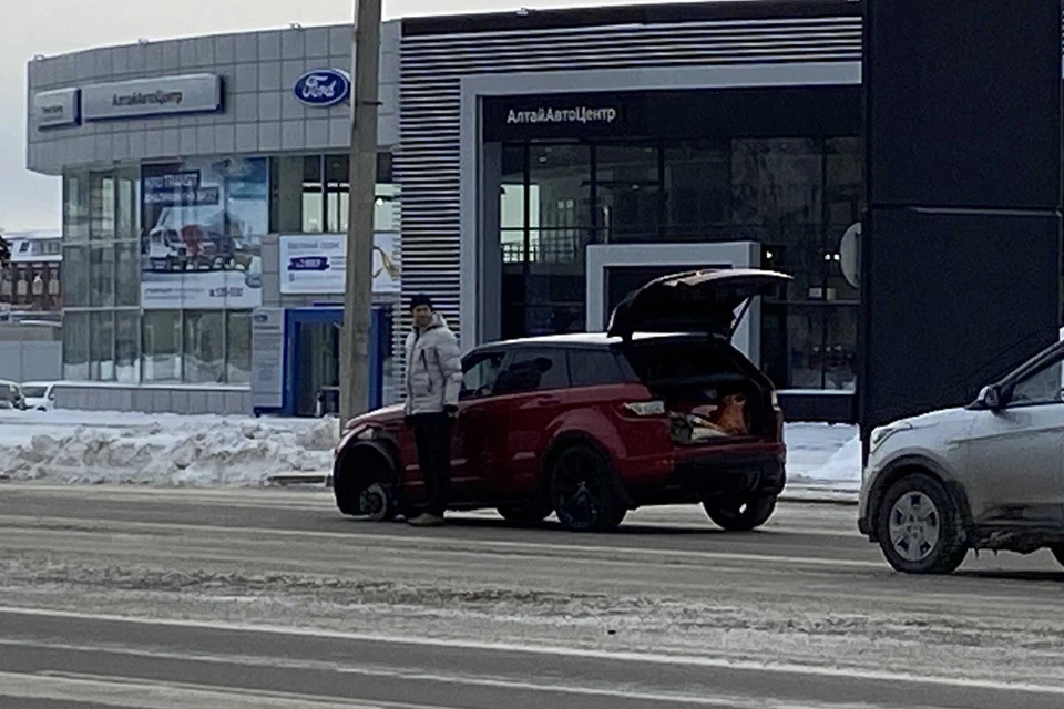 Пострадавший автомобиль