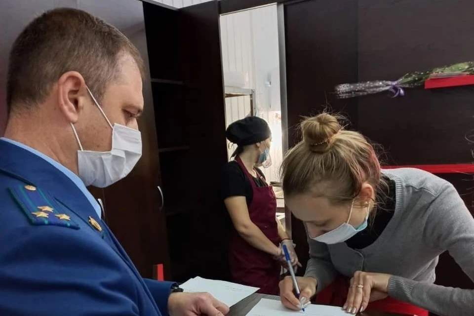 Количество отравившихся в кафе под Новосибирском роллами увеличилось. Фото: Прокуратура по Новосибирской области