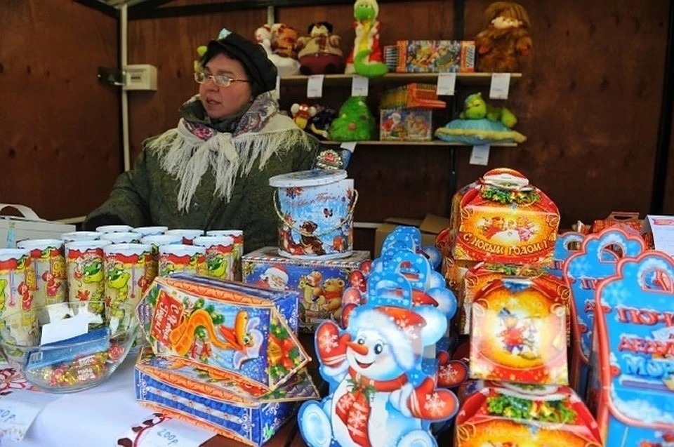 Детям вручат 22 500 подарков