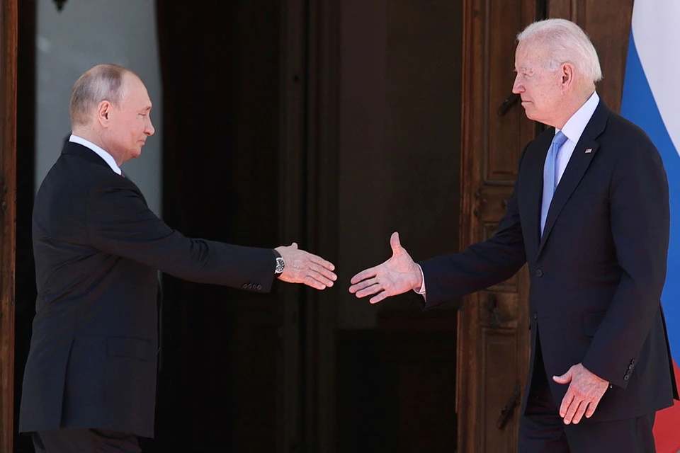 Разговор президентов России и США обещает быть непростым. Фото: Сергей Бобылев/ТАСС