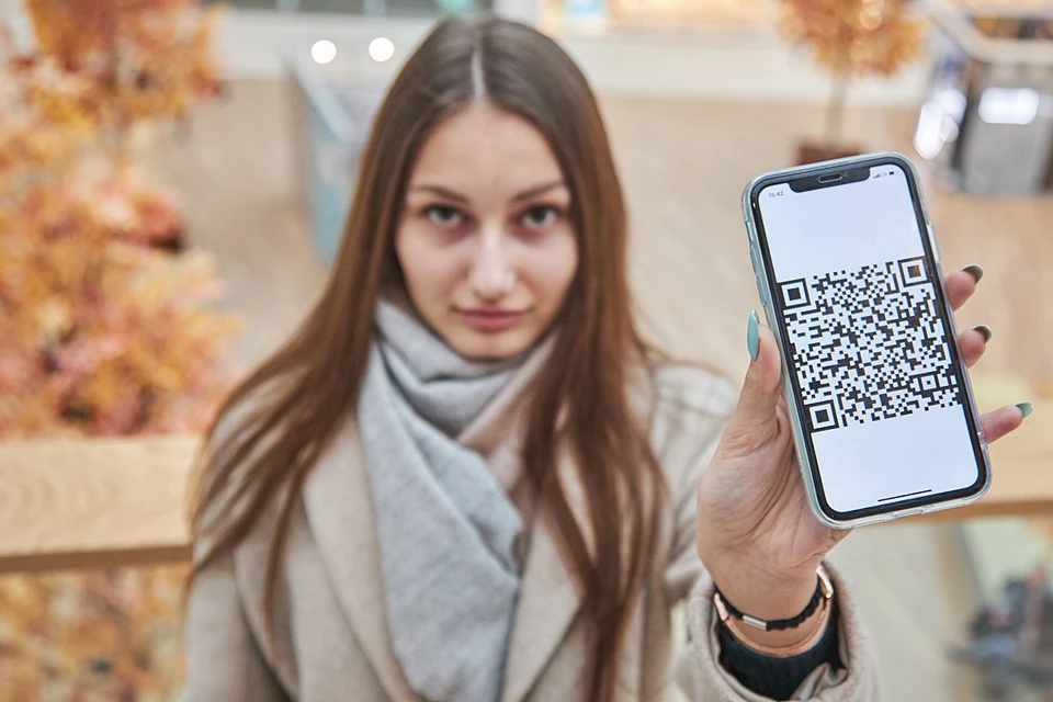 Коронавирус, в том числе вакцинация и введение QR-кодов, снова стал самой популярной темой для дискуссий в ОК в 2021 году
