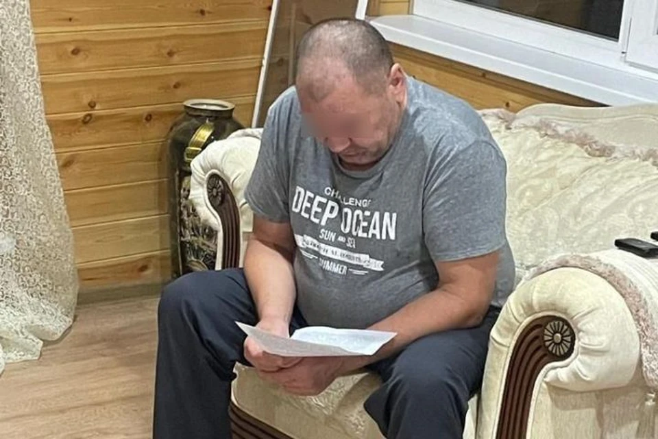 По словам собеседника, обыски у предполагаемого авторитета связаны со смертью Дмитрия Ишаева. Фото: Telegram-канал «Дерзкий Хабаровск»