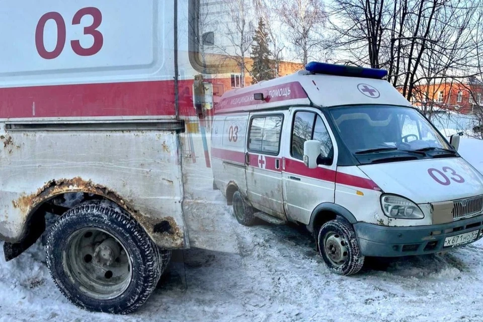 Новосибирцев возмутила сгнившая «скорая помощь». Фото: "АСТ-54".