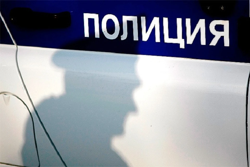 Решается вопрос о возбуждении уголовного дела.