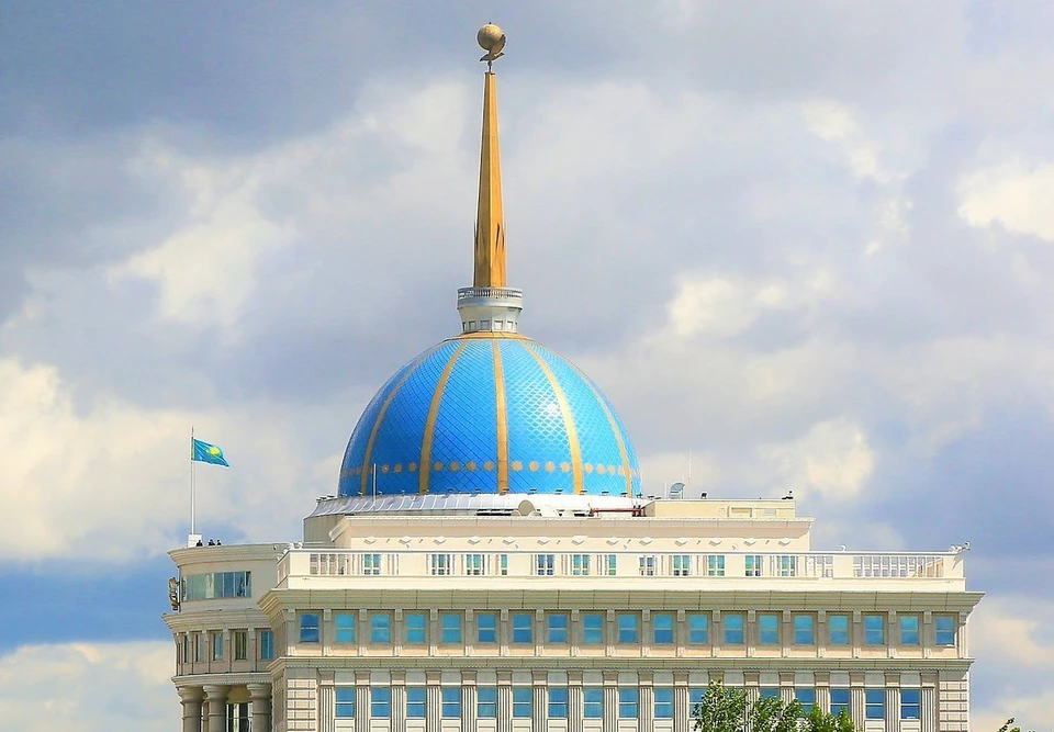 Касым-Жомарт Токаев наградил ряд казахстанцев госнаградами