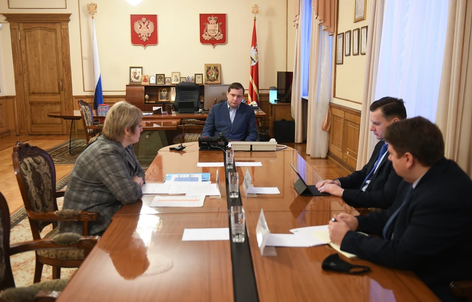 Доходы консолидированного бюджета Смоленской области увеличились почти на 20% в 2021 году. Фото: страница губернатора Алексея Островского в соцсетях.