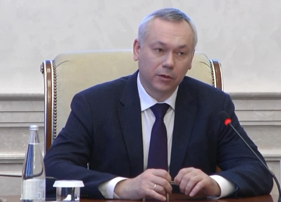 Андрей Травников раскрыл секрет своей работоспособности. Фото: кадр из видео с пресс-конференции