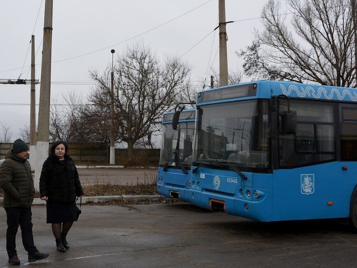 В Харцызске появились новые автобусы - KP.RU