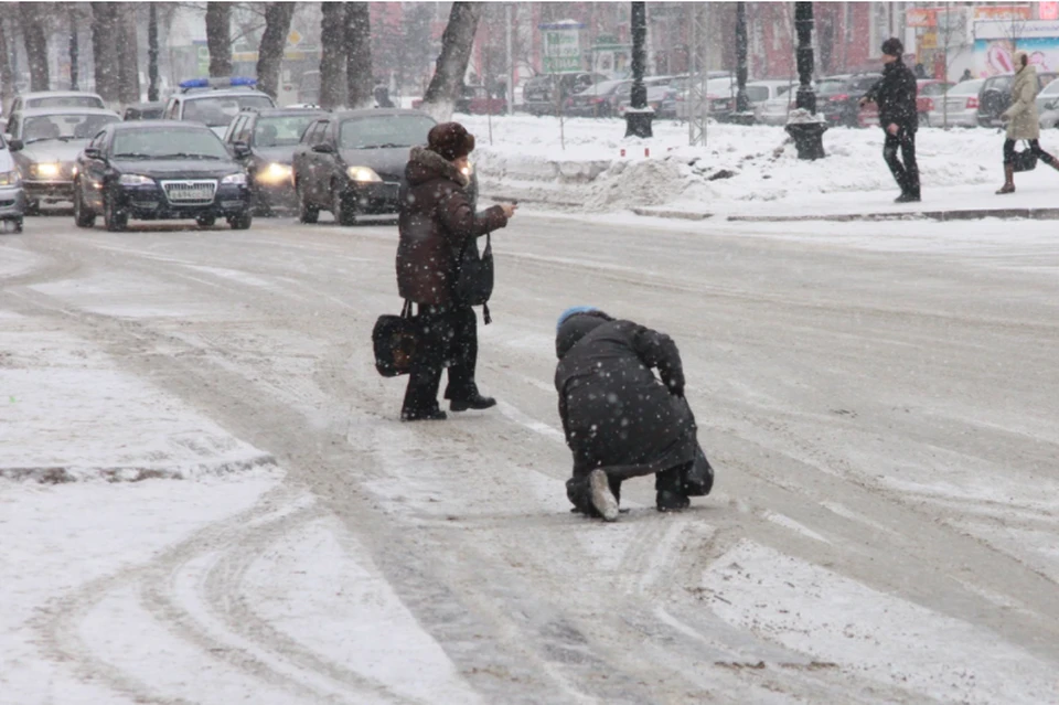 На дорогах сильная гололедица.