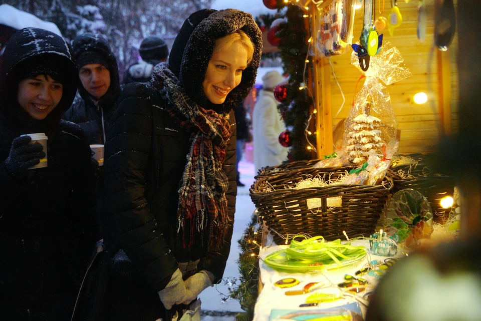 Жители города тратят на подарки от 500 до 50 000 рублей