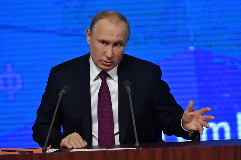 Путин заявил о глупости тех, кто не дает работать проекту "Северный поток - 2"