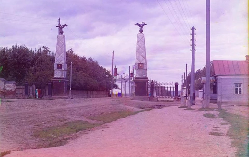 В Перми собираются восстановить обелиски Сибирской заставы. Фото: Сергей Прокудин-Горский