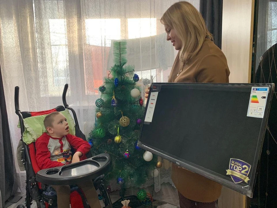 Нижегородская ГЖИ исполнила мечту 7-летнего Кирилла о телевизоре