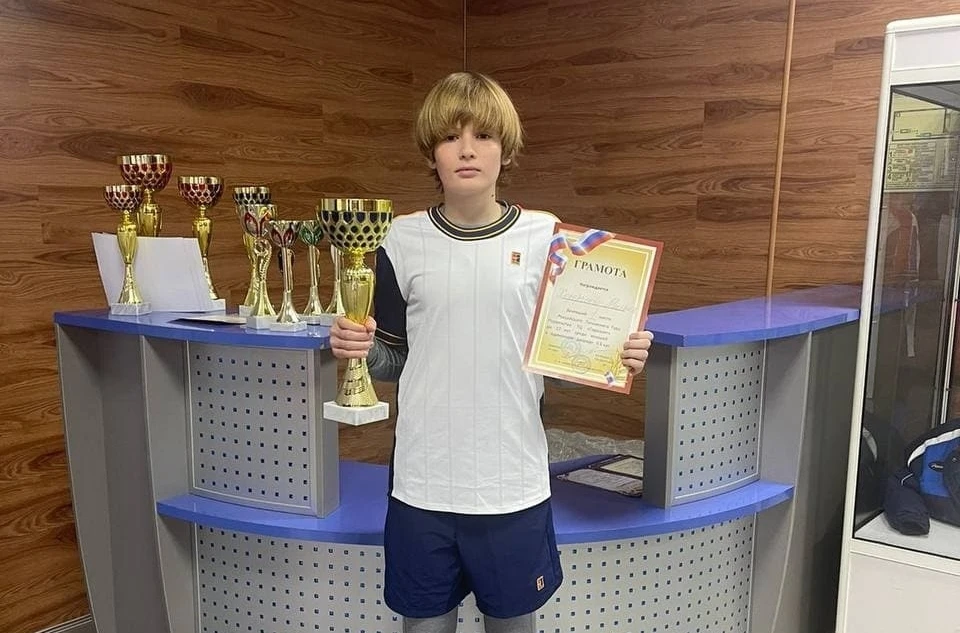 Крымский теннисист победил на Всероссийском юношеском турнире. Фото: Крымская газета