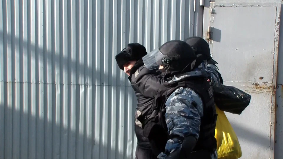 Экстремист ранее был осужден за незаконный оборот наркотиков. Фото: ФСБ по Самарской области