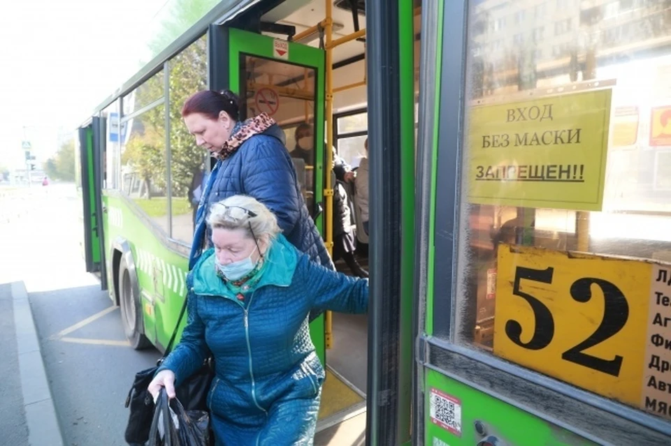 За проезд без масок в симферопольских автобусах оштрафовали 20 человек