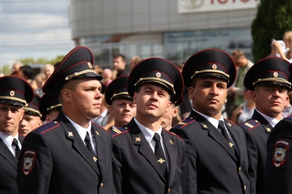 Получить должность смогут лишь кандидаты, который прошли службу в Вооруженных силах РФ