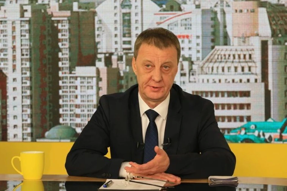 Глава Барнаула Вячеслав Франк поручил провести профилактические работы в школах после смерти бийского подростка