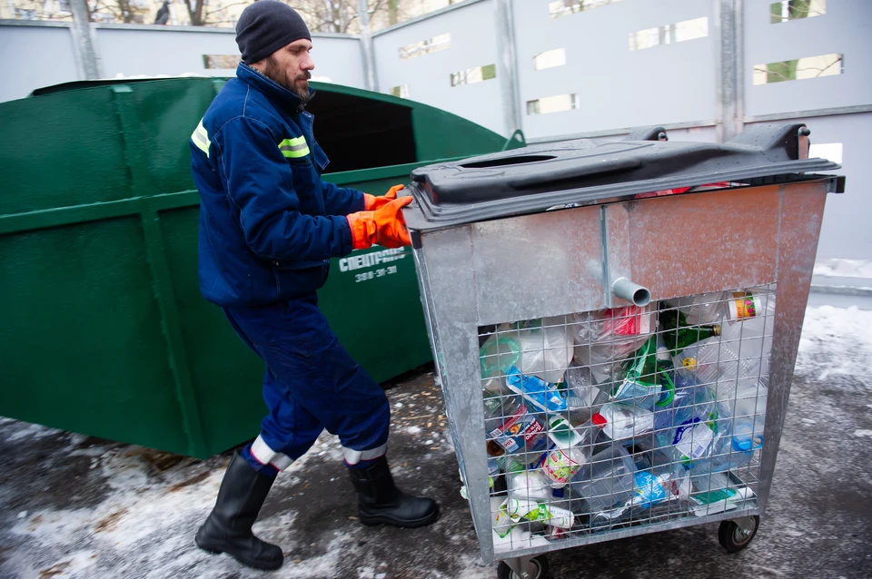 Названы причины мусорного коллапса в Петербурге