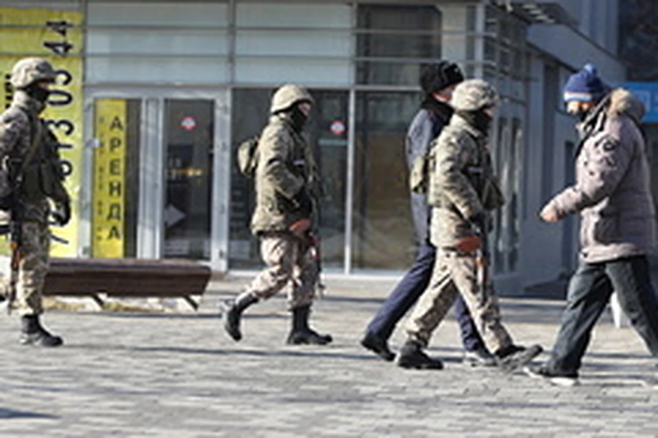 Полиция Алма-Аты перекрыла центральные улицы города из-за антитеррористической операции