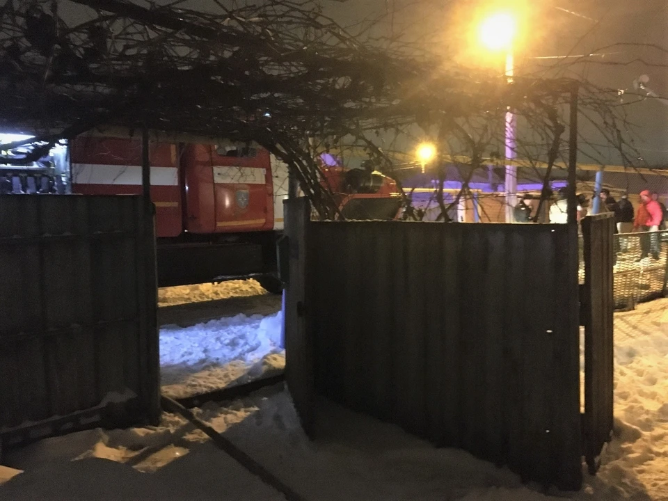 Предполагаемая причина возгорания - нарушение правил технической эксплуатации электрооборудования.