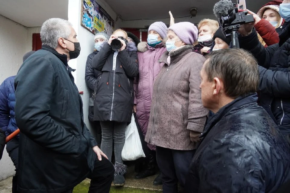 В Керчи на ремонт пострадавшего при взрыве газа дома выделят миллионы рублей. Фото: Святослав Брусаков/telegram