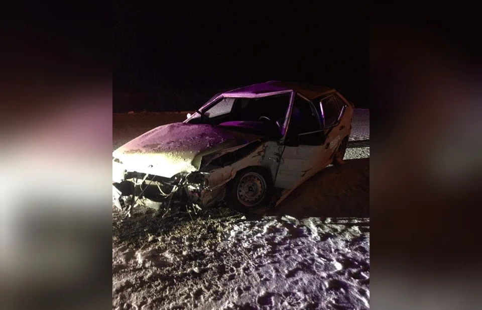 В результате аварии двое человек оказались в больнице. Фото: МВД по РК