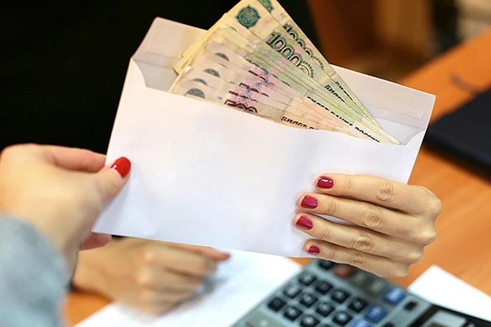 И это не все положенные работникам предприятия деньги. Выплату оставшейся суммы проконтролирует прокуратура.