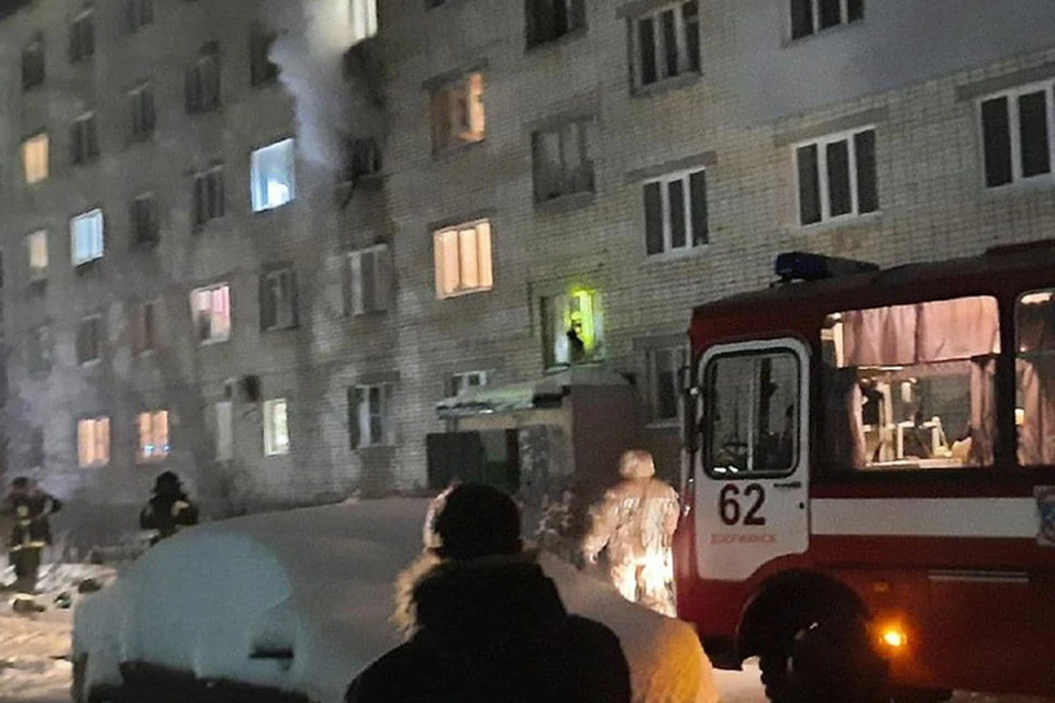 Женщина погибла при пожаре в пятиэтажке в Нижнем Новгороде.