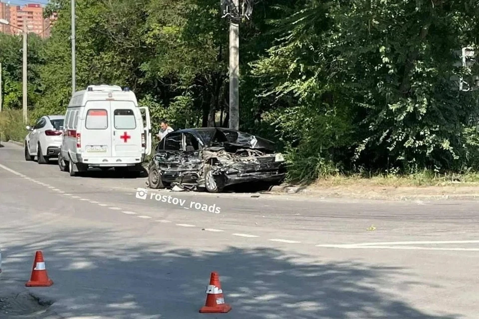 На извилистой дороге в балке нередко происходят ДТП. Фото: страница "Rostov roads" в "Инстаграме"