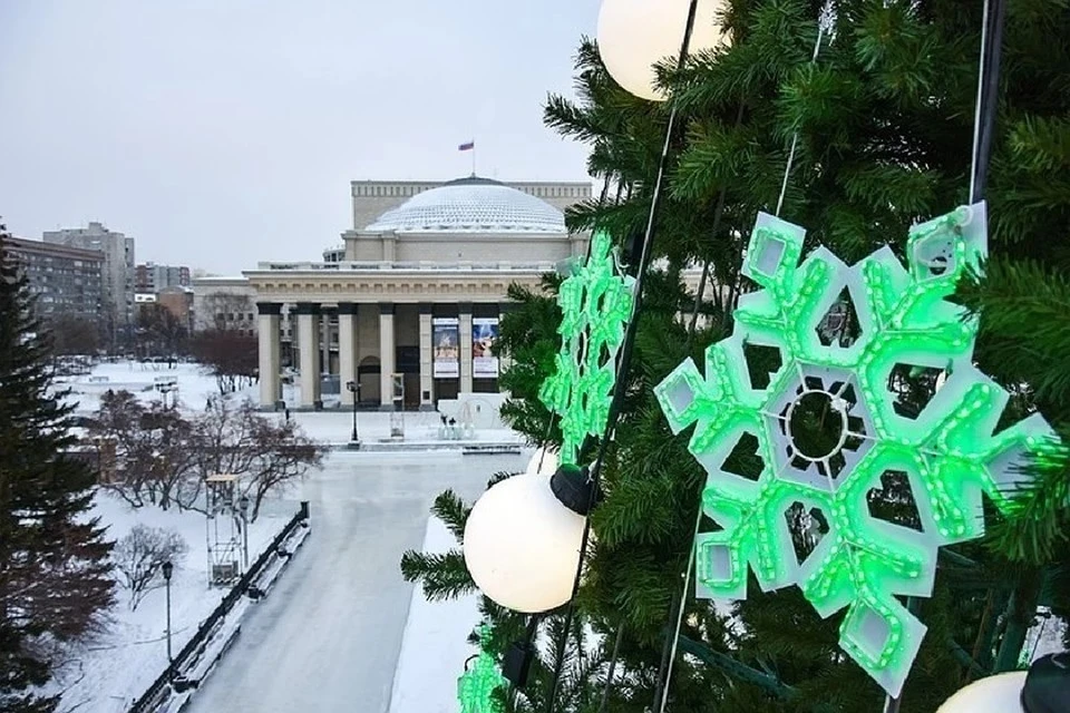 Первым демонтируют каток