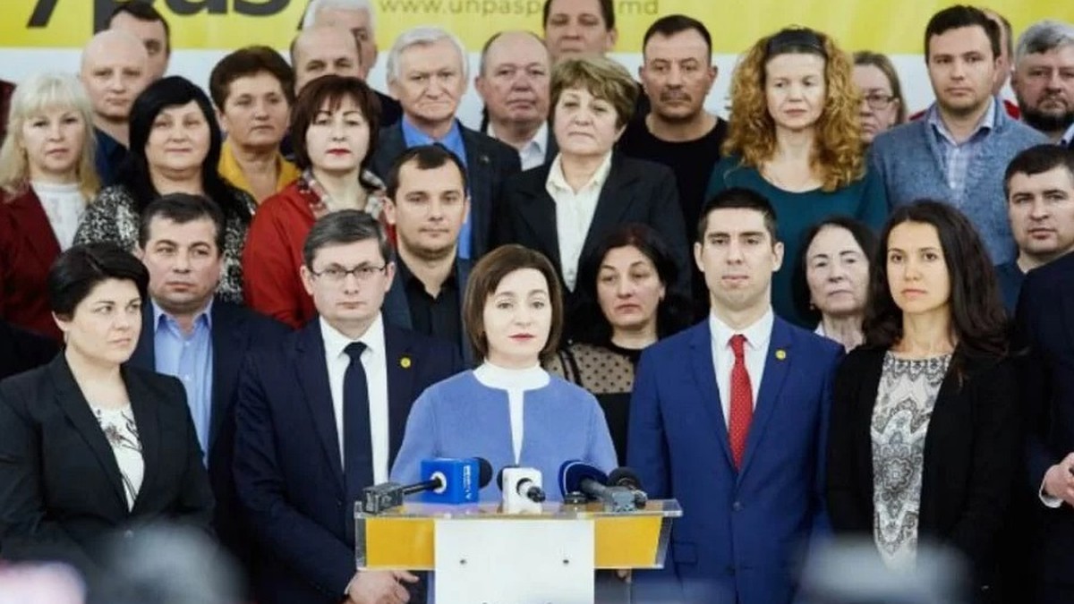 Не нужно нас просить дожидаться лучшей жизни: за что президента Молдовы  надо привлекать к уголовной ответственности - KP.MD