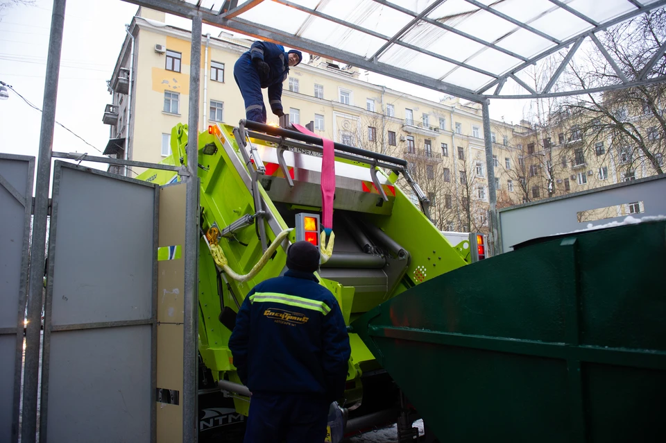 Оплачивать вывоз мусора придется по новым квитанциям. Но не всем.