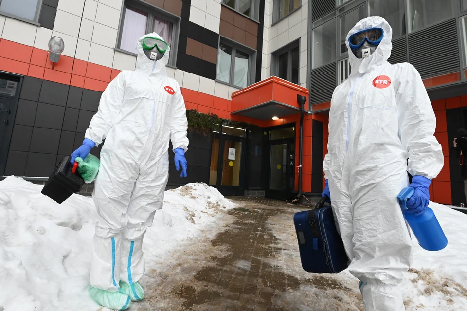 Санкт-Петербургу выделили 294, 696 тысяч рублей на закупку препаратов пациентам с коронавирусом.