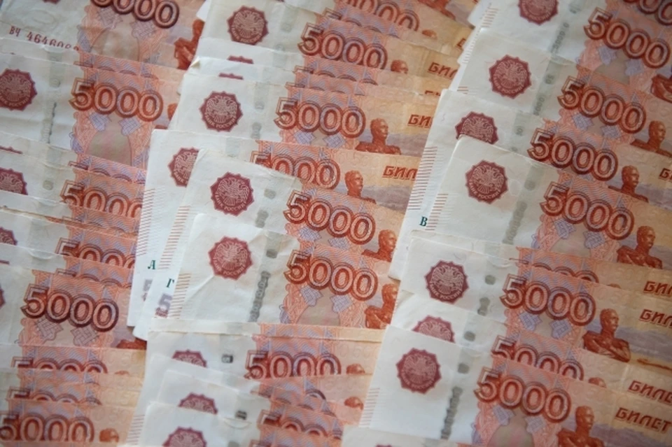 Преступник вывел 900 тысяч рублей