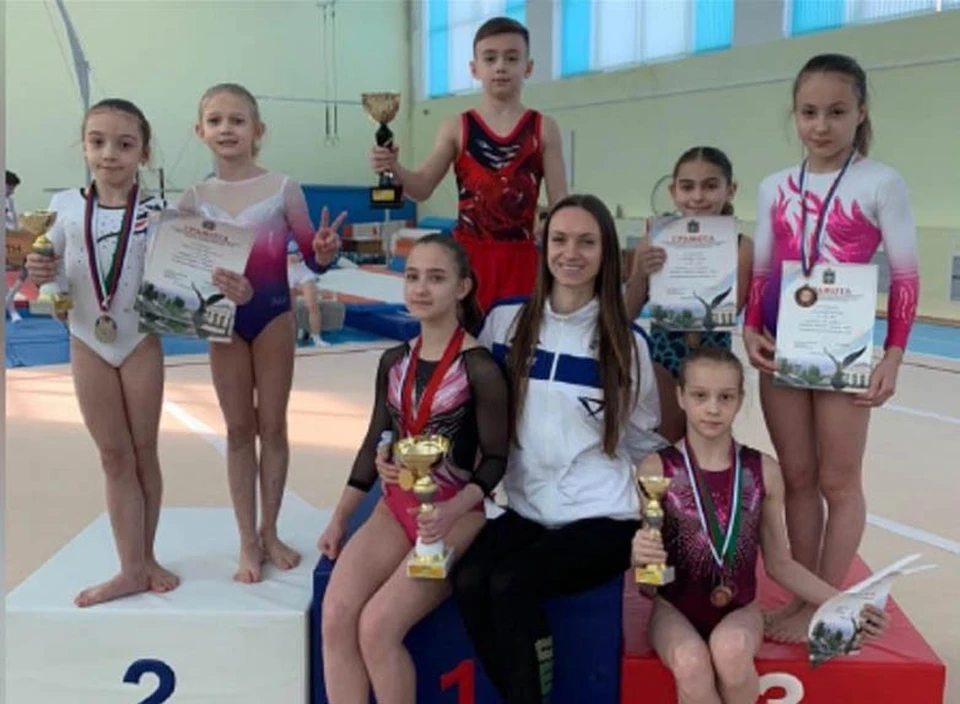 Тульские гимнасты заняли общекомандную бронзу на соревнованиях в Орле