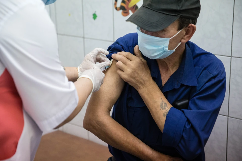 С начала прививочной кампании в Югру поступило больше миллиона комплектов вакцин от COVID-19 Фото: Администрация Сургутского района