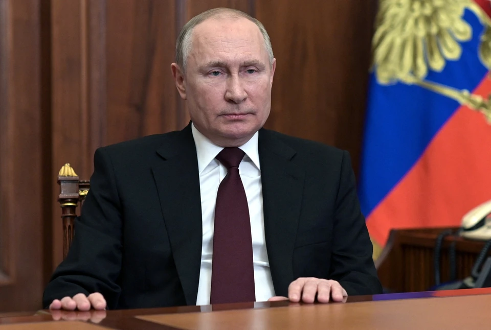 Путин подписал указ о запрете вывоза иностранной валюты на сумму более 10 тысяч долларов