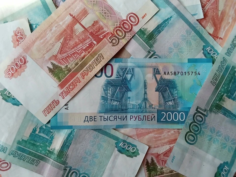 Россиян временно освободят от налога по банковским вкладам