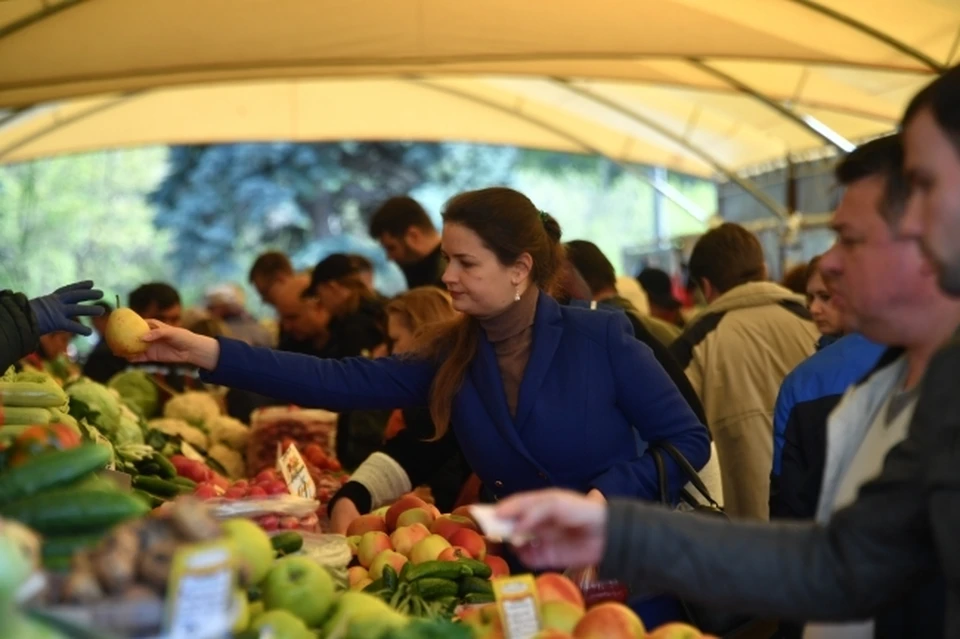 Продукты и товары первой необходимости на ярмарках представлены по самым низким ценам