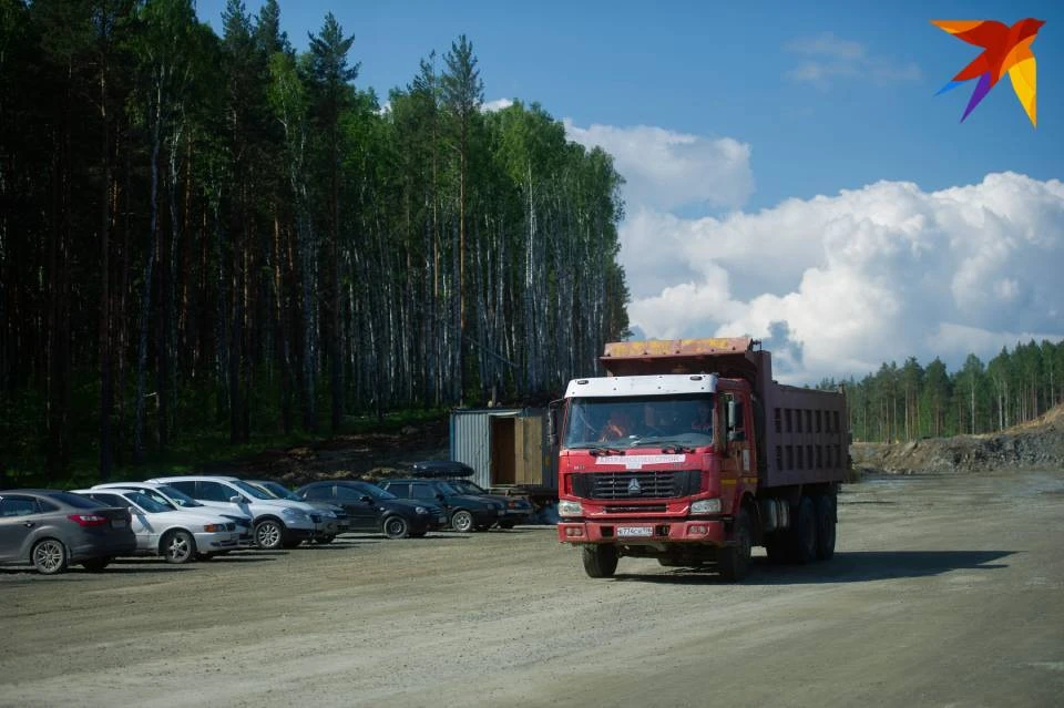 Ограничения для грузовиков будут действовать почти месяц.