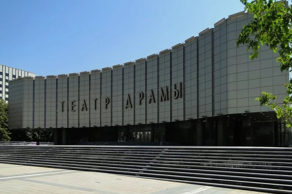 Краснодарский драмтеатр готовит для зрителя не одну премьеру